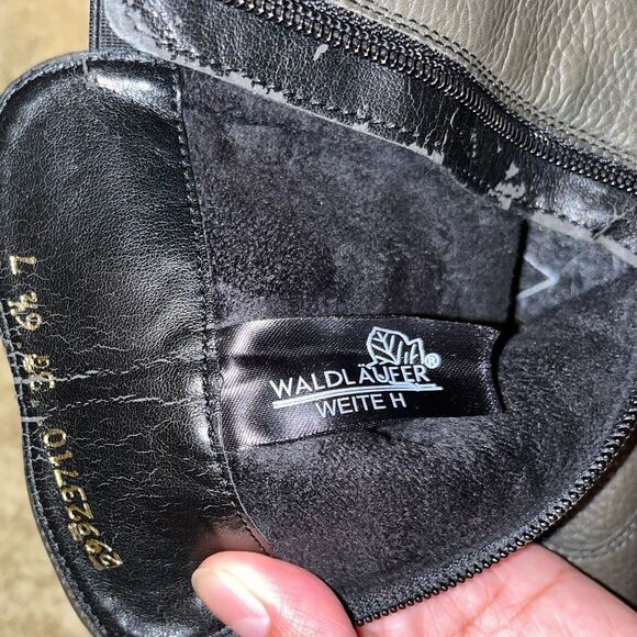 Waldlaufer Women’s Olive Green Leather Zip Up Booties Sz-7 - Picture 7 of 10